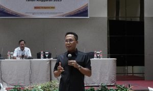 Dr. Lambok M.J Sidabutar, SH., MH., Asintel Kejati Kepri Menjadi Narasumber Yang Diadakan Kementrian PUPR Dirjen Bina Marga Balai Pelaksana Jalan Kepri.