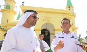 Duta Besar (Dubes) Uni Emirat Arab (UEA) untuk Indonesia dan ASEAN, Y.M Abdulla Salem Obaid Al Dhaheri berkunjung ke Pulau Penyengat.