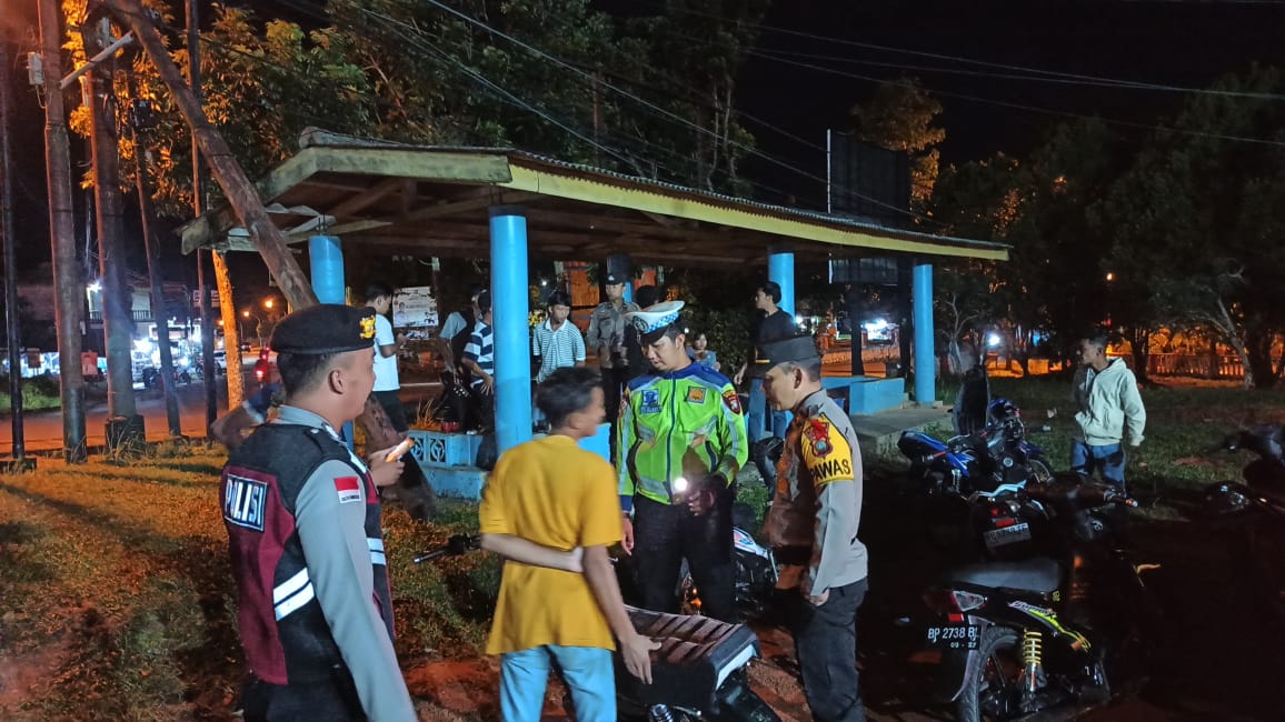 Sinergitas TNI-POLRI Patroli Bersama Jaga Kamtibmas Agar Tetap Kondusif.