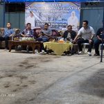 Camat Kecamatan Sekupang, Kota Batam, Kamarul Azmi ikut serta dalam kegiatan kampanye Bakal Calon Gubernur Muhammad Rudi di area Fasilitas Umum (Fasum) Perumahan Sireon Regency , RT 02 – RW 11 Kelurahan Tiban Indah, Kecamatan Sekupang, Kota Batam, Minggu, 30/6/2024 (F/potensi.news).