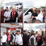 Ketua Umum Partai Solidaritas Indonesia (PSI), Kaesang Pangarep yang juga merupakan putra bungsu Presiden Jokowi disambut oleh pasangan calon Gubernur dan Wakil Gubernur Kepulauan Riau (Kepri) Nomor Urut 2, H Muhammad Rudi-H Aunur Rafiq bersama-sama masyarakat Karimun beserta pendukungnya, (f/Potensi.news).