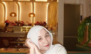 Mahasiswi Sekolah Tinggi Ilmu Ekonomi (STIE) Pembangunan, Dinda Dwi Nabilla, (f/potensi.news).