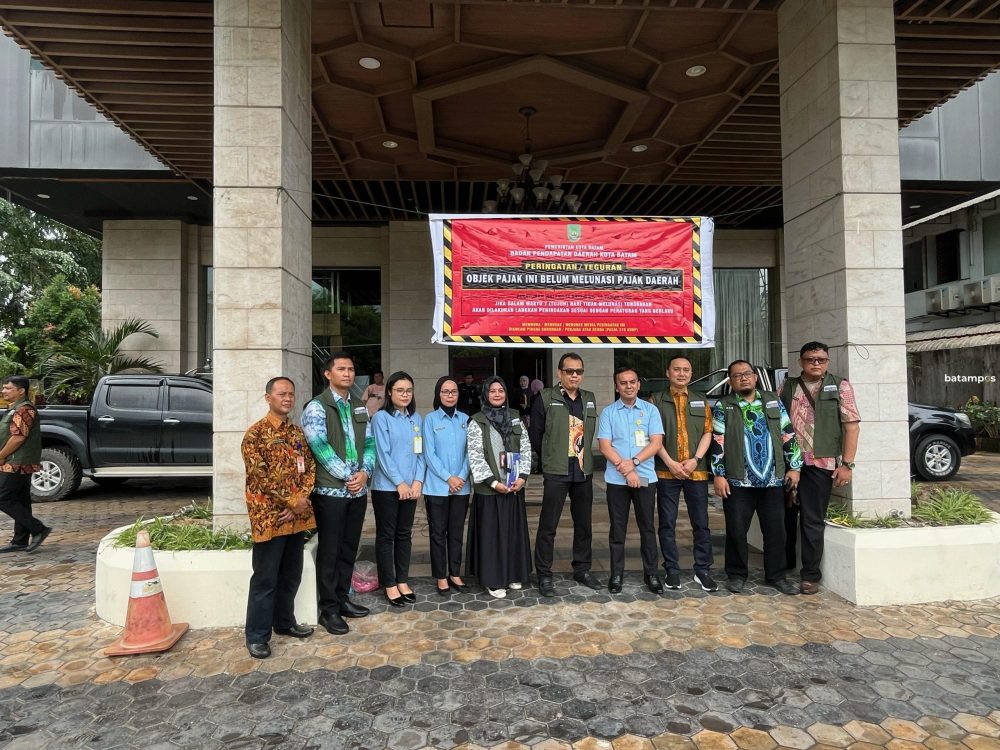 Badan Pendapatan (Bapenda) Kota Batam bersama Jaksa Pengacara Negara (JPN) Kejaksaan Negeri Batam memberi teguran keras terhadap salah satu hotel berbintang.