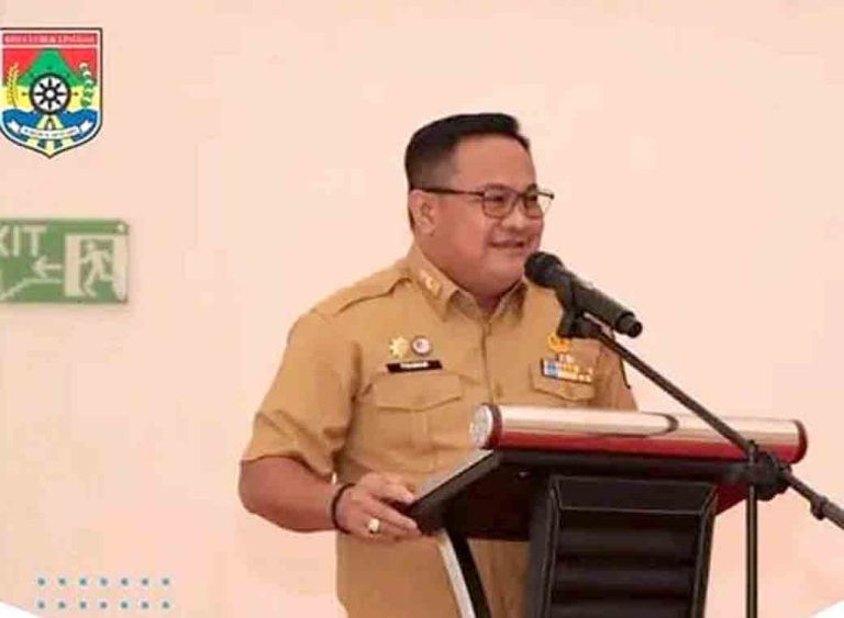 Sekretaris Daerah (Sekda) Kota Lubuk Linggau, H Trisko Defriyansa, menghadiri Rapat Pleno, (f/ist).