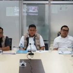 Penjabat (Pj) Wali Kota Lubuk Linggau, H Koimudin mengikuti monitoring pelaksanaan Pilkada Serentak tahun 2024 via zoom meeting di ruang rapat Lt 3 Kantor Wali Kota Lubuk Linggau, Rabu (27/11/2024), (f/ist).