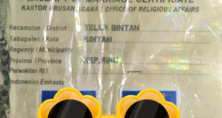 Kutipan Akta Nikah dari KUA—saksi sah janji suci yang seharusnya dijaga, Jumat (26/12/2025). (f/Potensi.News).