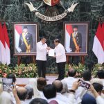 Wakil Menteri Agraria dan Tata Ruang/Wakil Kepala Badan Pertanahan Nasional (Wamen ATR/Waka BPN), Ossy Dermawan, mengapresiasi capaian sertipikasi tanah di Provinsi DKI Jakarta yang telah mencapai 98,6 persen. Capaian tersebut menjadi salah satu yang tertinggi di Indonesia dan dinilai dapat menjadi contoh bagi daerah lain dalam mewujudkan tertib administrasi pertanahan. Foto: ATR/BPN.