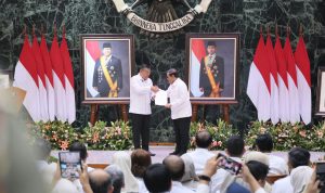 Wakil Menteri Agraria dan Tata Ruang/Wakil Kepala Badan Pertanahan Nasional (Wamen ATR/Waka BPN), Ossy Dermawan, mengapresiasi capaian sertipikasi tanah di Provinsi DKI Jakarta yang telah mencapai 98,6 persen. Capaian tersebut menjadi salah satu yang tertinggi di Indonesia dan dinilai dapat menjadi contoh bagi daerah lain dalam mewujudkan tertib administrasi pertanahan. Foto: ATR/BPN.